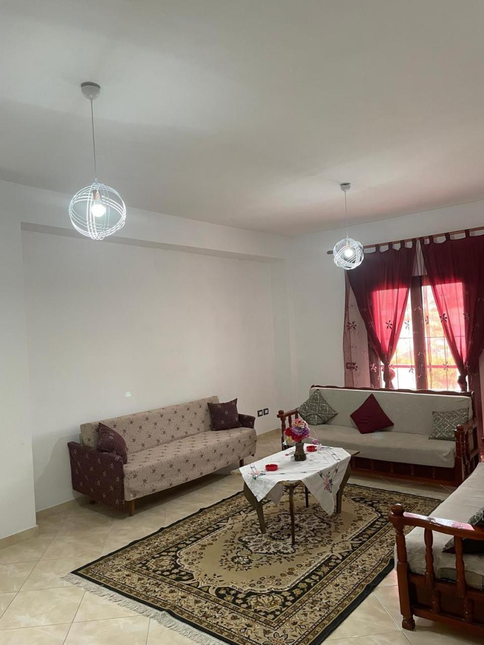 Casa Intera La Paghi Come Una Camera The Home With The Price Of A Room Durrës Zewnętrze zdjęcie