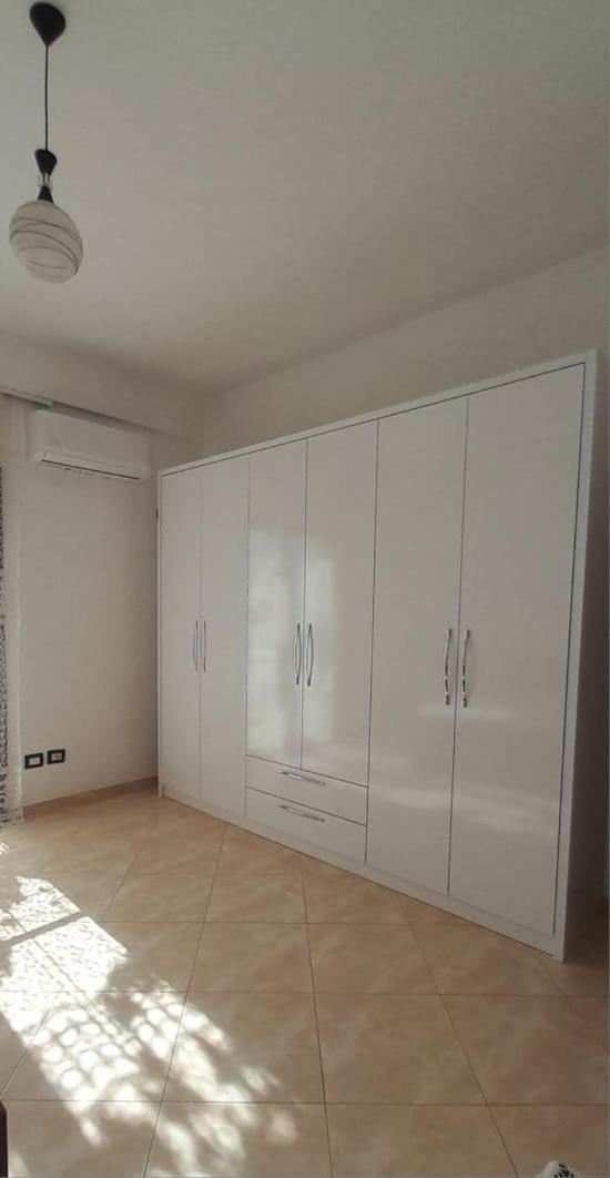 Casa Intera La Paghi Come Una Camera The Home With The Price Of A Room Durrës Zewnętrze zdjęcie