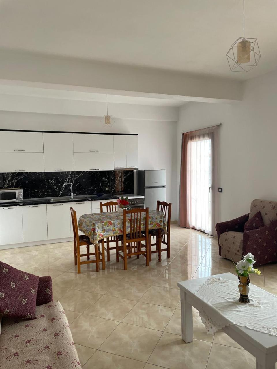 Casa Intera La Paghi Come Una Camera The Home With The Price Of A Room Durrës Zewnętrze zdjęcie